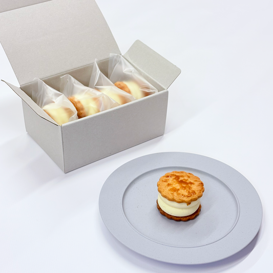 オリジナルのとろける生バターサンド4個入りの商品イメージ